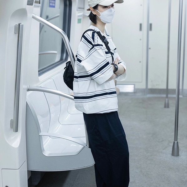 SUXI Áo Thun Tay Ngắn Dáng Rộng Họa Tiết Kẻ Sọc Thời Trang Vintage Dễ Phối Đồ Cho Nữ