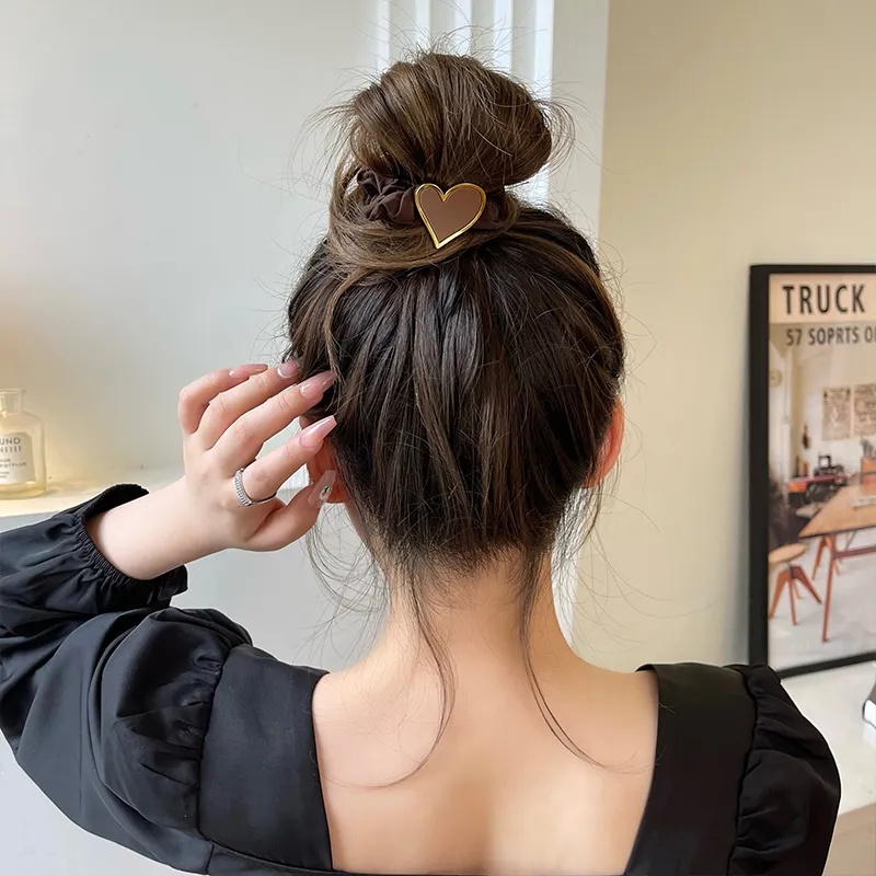 Dây Cột Tóc Đuôi Ngựa Co Giãn Viền Vàng Hình Trái Tim Xinh Xắn Cho Nữ