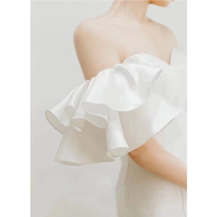 Đầm Cô Dâu Vải Satin Màu Trắng Thời Trang Mới