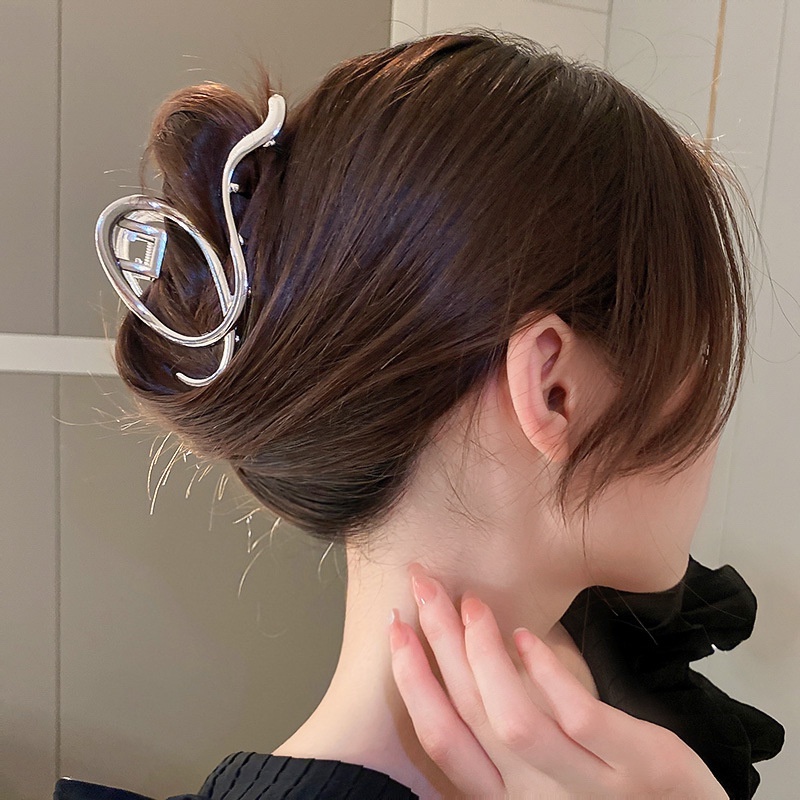 Kẹp Tóc Hình Cá Mập Bằng Kim Loại Thiết Kế Hình Học Bất Đối Xứng Cỡ Lớn Phong Cách Pháp Thanh Lịch Cho