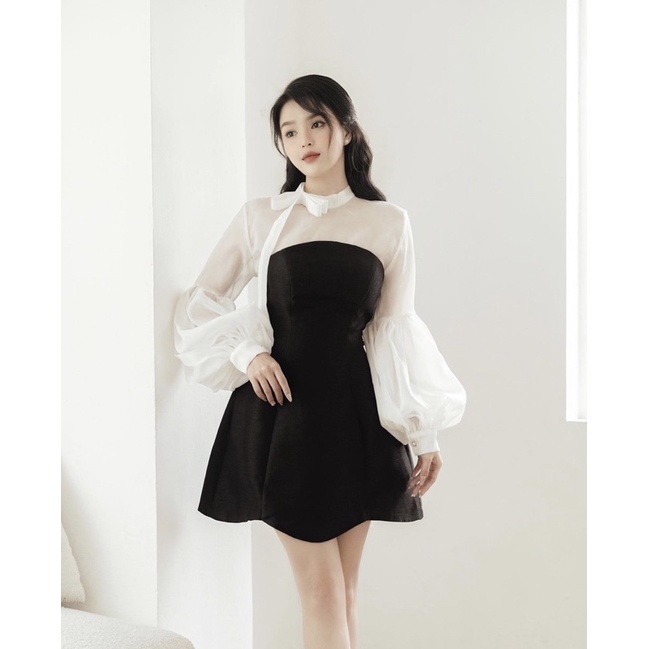 SET ĐẦM ĐEN ỐNG ĐAN LƯNG KÈM ÁO VOAN TRẮNG THẮT NƠ CỔ