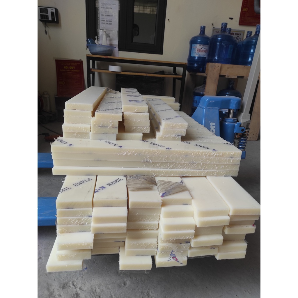 Tấm nhựa MC Nylon Hàn Quốc dày 15mm KT 15x60x298mm