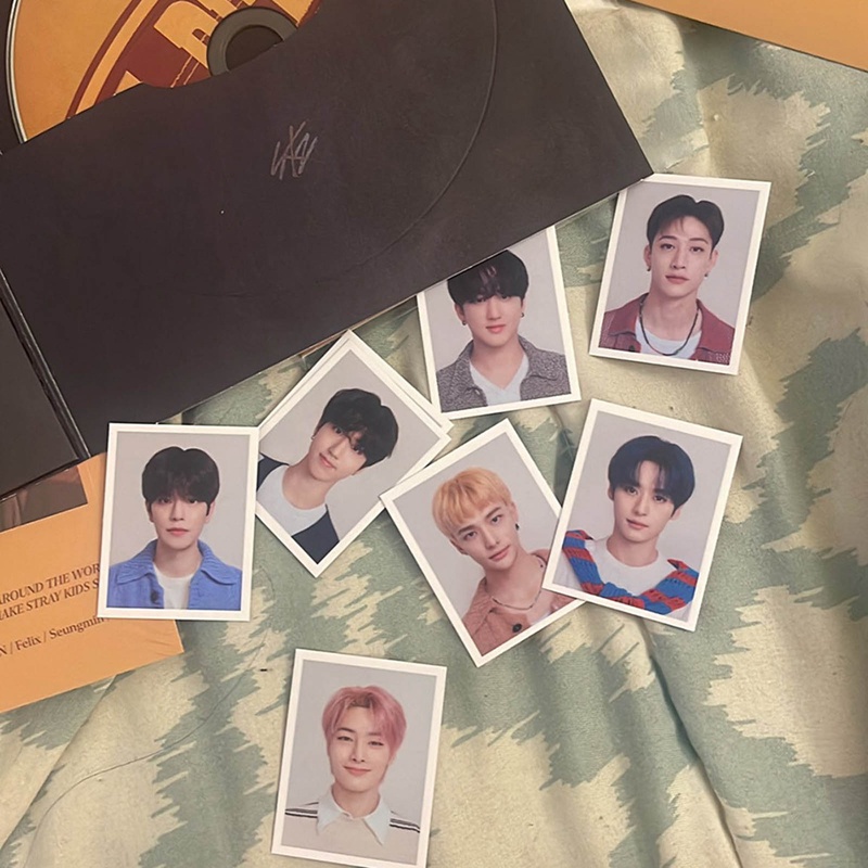 Bộ Thẻ Ảnh LOMO 3RD 1 inch Thế Hệ 1 inch In Hình Nhóm Nhạc Kpop Stray Kids