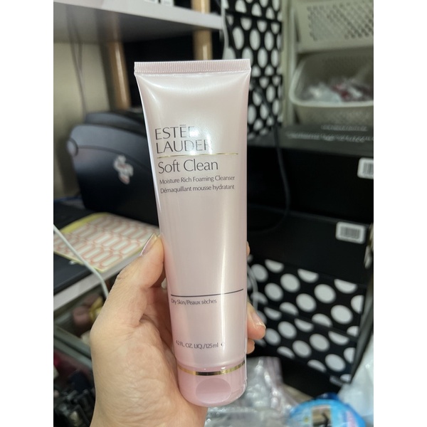 𝗦ữ𝗮 𝗿ử𝗮 𝗺ặ𝘁 𝗘𝘀𝘁𝗲𝗲 𝗟𝗮𝘂𝗱𝗲𝗿 𝗦𝗼𝗳𝘁 𝗖𝗹𝗲𝗮𝗻 𝗠𝗼𝗶𝘀𝘁𝘂𝗿𝗲 𝗥𝗶𝗰𝗵 𝗙𝗼𝗮𝗺𝗶𝗻𝗴 𝗖𝗹𝗲𝗮𝗻𝘀𝗲𝗿