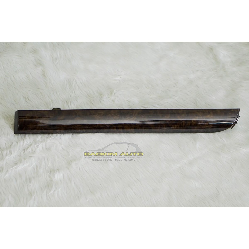 Ốp trang trí Taplo Chevrolet màu vân gỗ, chính hãng GM, nhập khẩu GM Korea