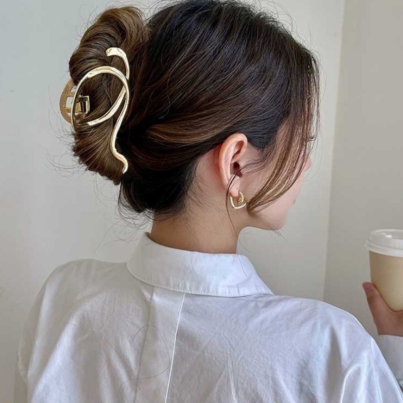 Kẹp Tóc Hình Cá Mập Bằng Kim Loại Thiết Kế Hình Học Bất Đối Xứng Cỡ Lớn Phong Cách Pháp Thanh Lịch Cho