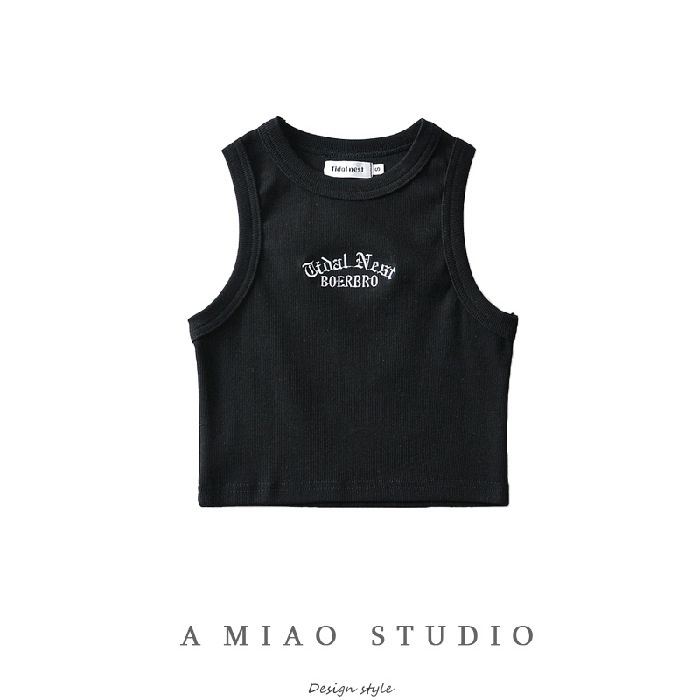 Áo Hai Dây Ngắn Dáng Ôm Thêu Chữ I Màu Đen Quyến Rũ Thời Trang Cho Bạn Gái