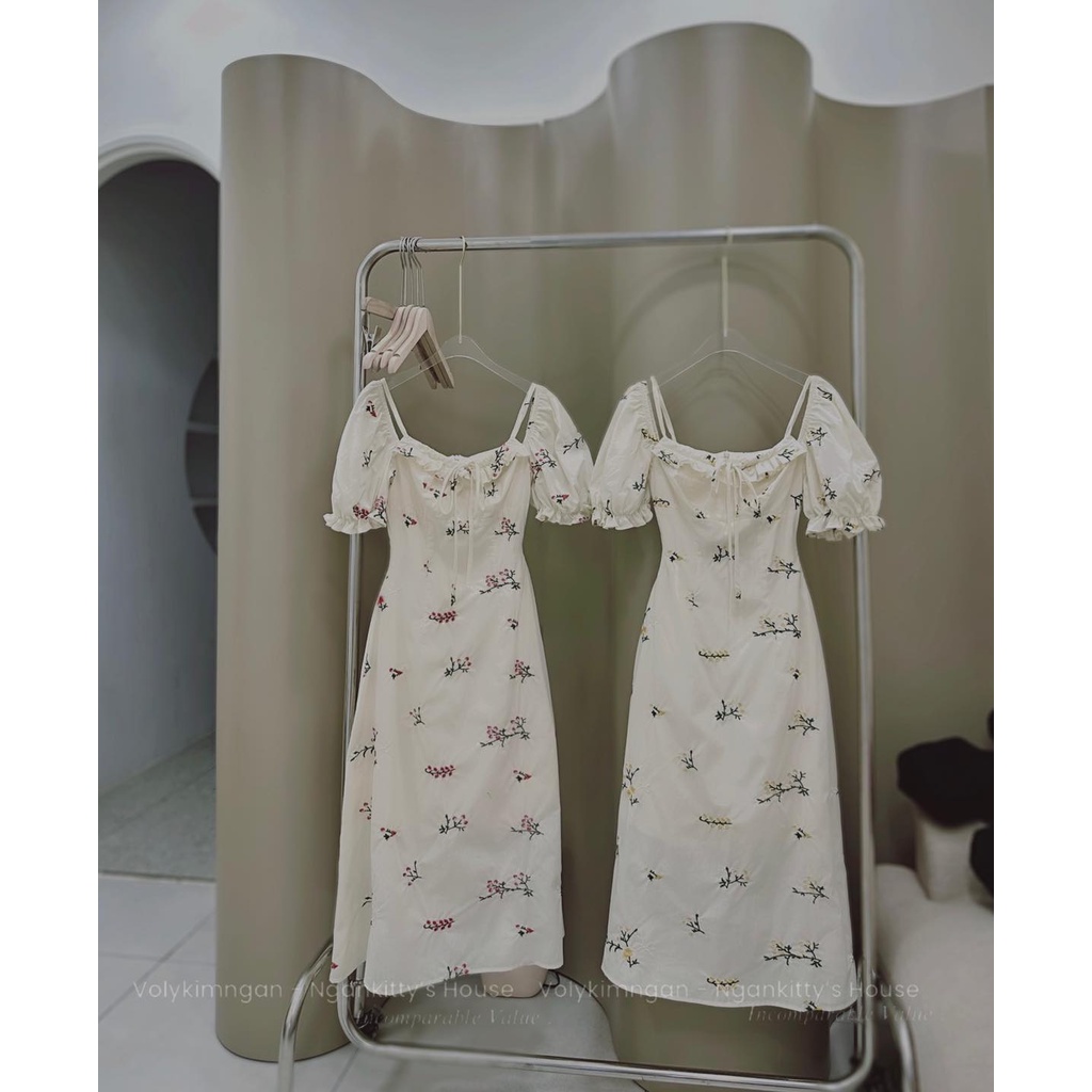 Váy tay phồng hoa thêu rút dây