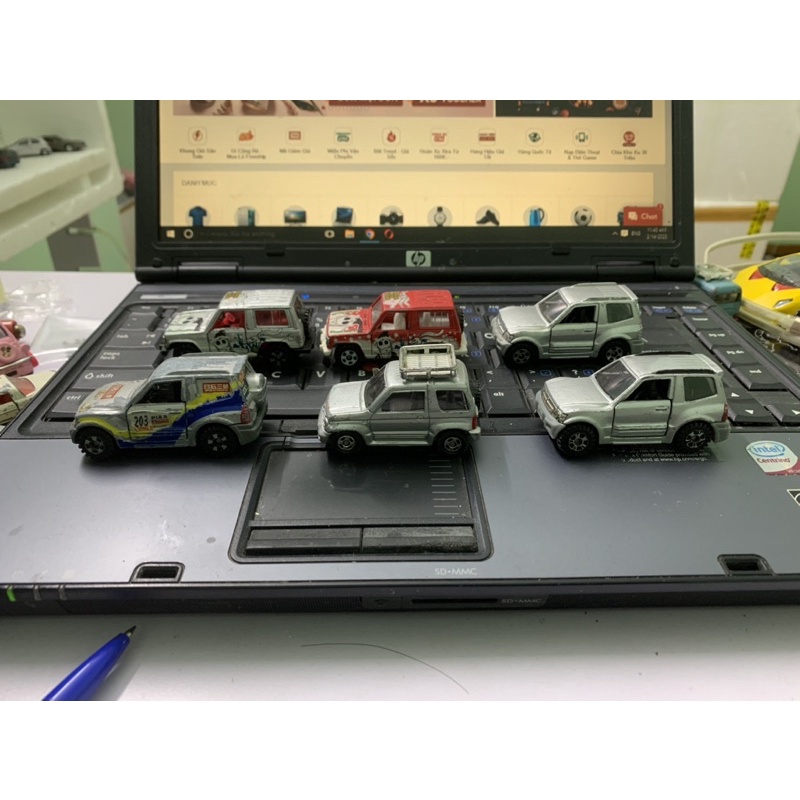Tập hợp những xe mô hình tomica mitsubishi Pajero