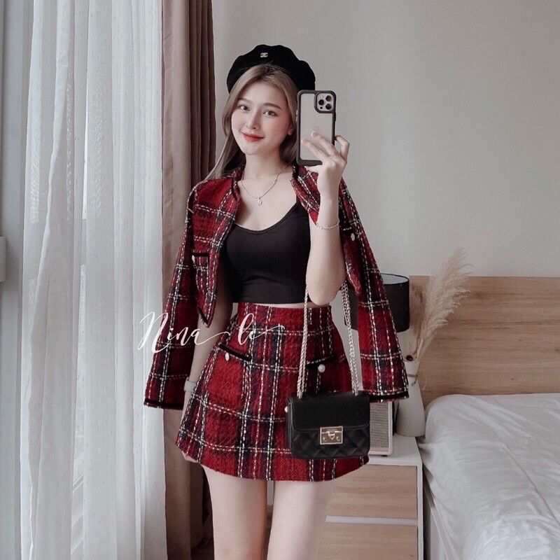 Sét dạ kẻ đỏ