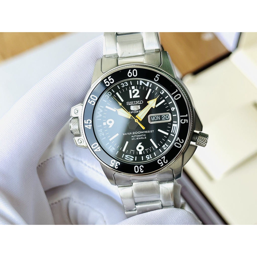 Đồng hồ nam dây thép Seiko Diver Automatic Map SKZ211