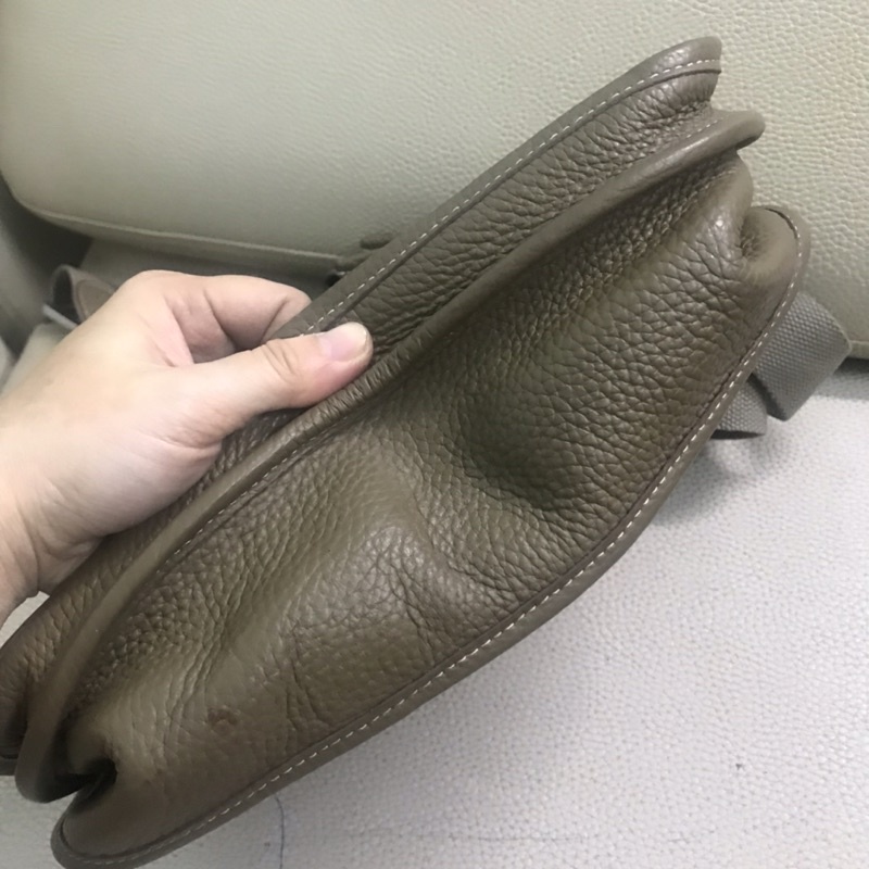 Túi Hm đeo chéo size  30 cm