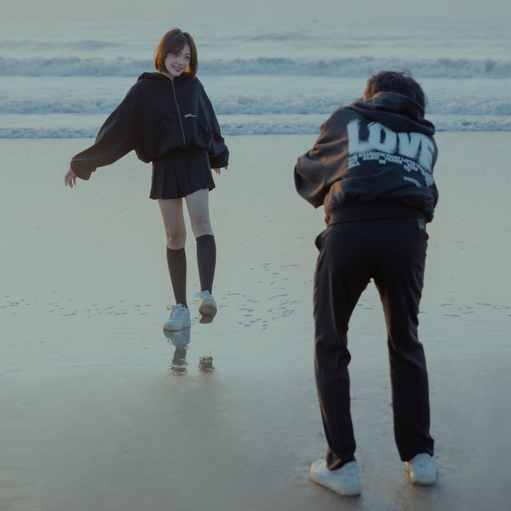 ÁO HOODIE FULLZIP BOXY SOUSTATE "LOVE" (ĐEN) | BigBuy360 - bigbuy360.vn