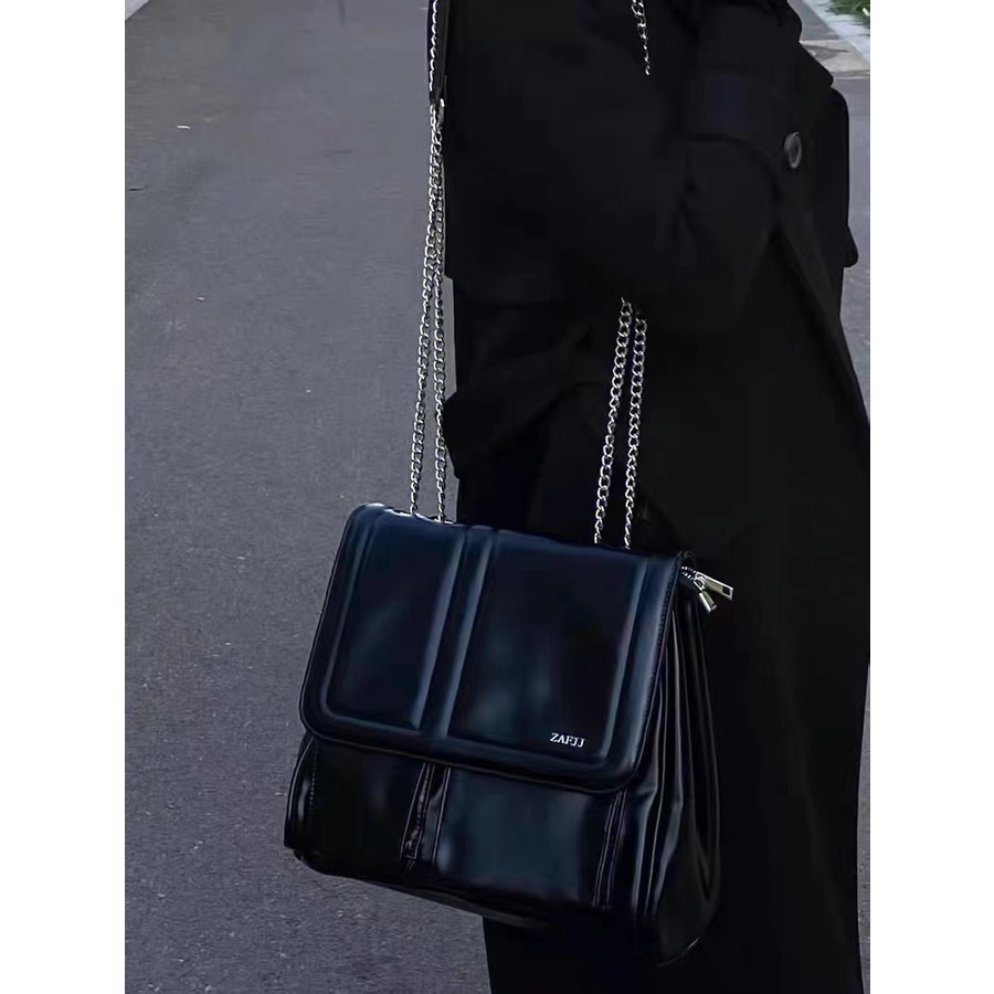 Túi Xách Đeo Vai Sức Chứa Lớn Thời Trang Mới 2023 Dành Cho Nữ