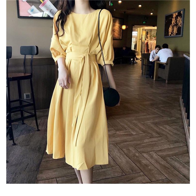 Đầm gió cổ tròn thắt eo Xiny D59230