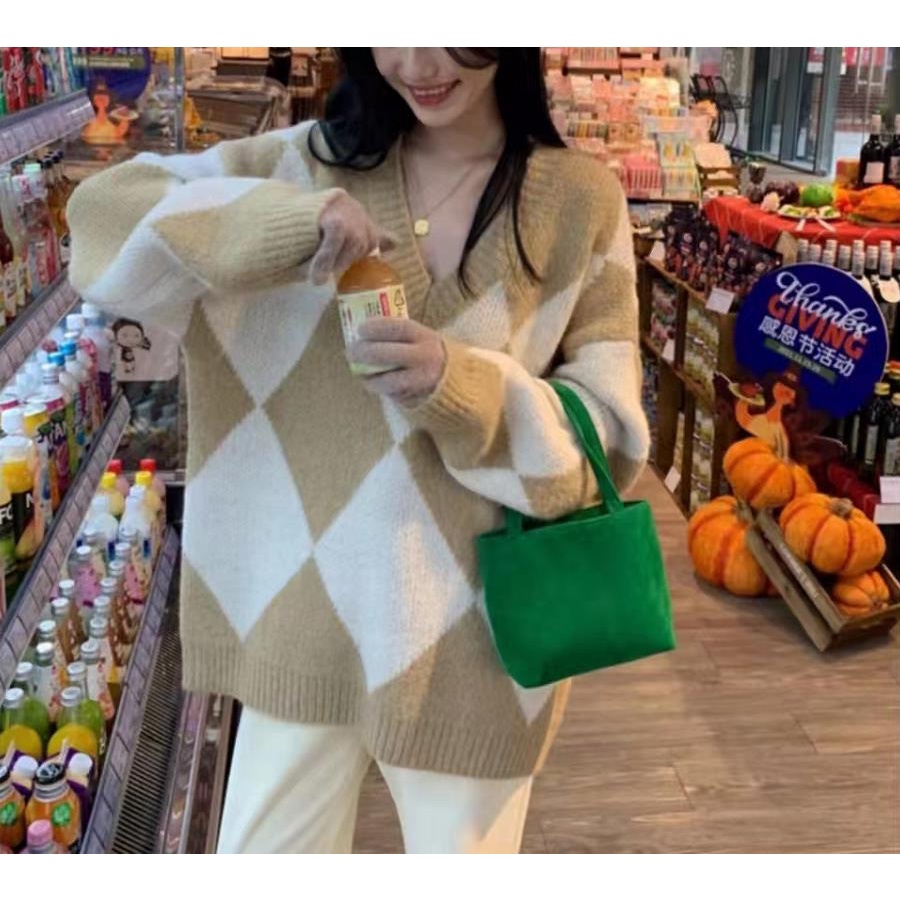 Hàng Sẵn_ Áo len cổ tim dáng rộng dày dặn Hadu shop