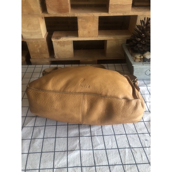 Túi đeo vai da thật hiệu Ssamzie- 2hand