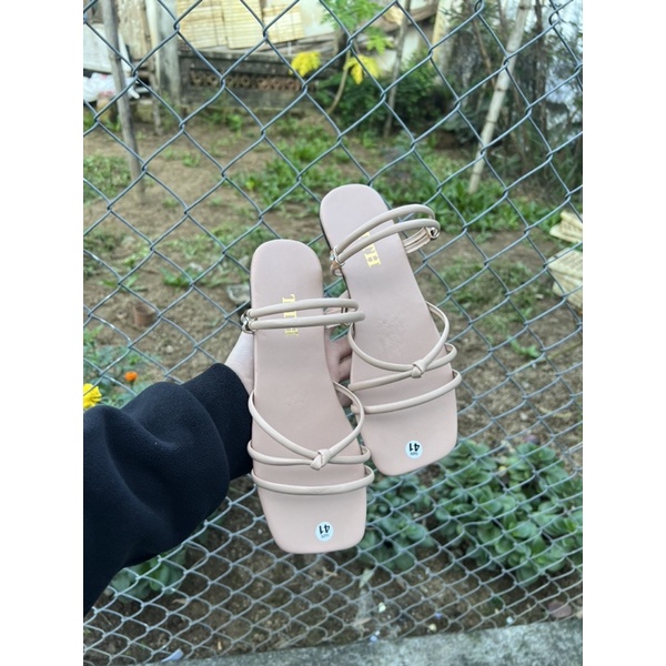 Sandal dép mang đưỡc 2 kiểu coa big size 35-45