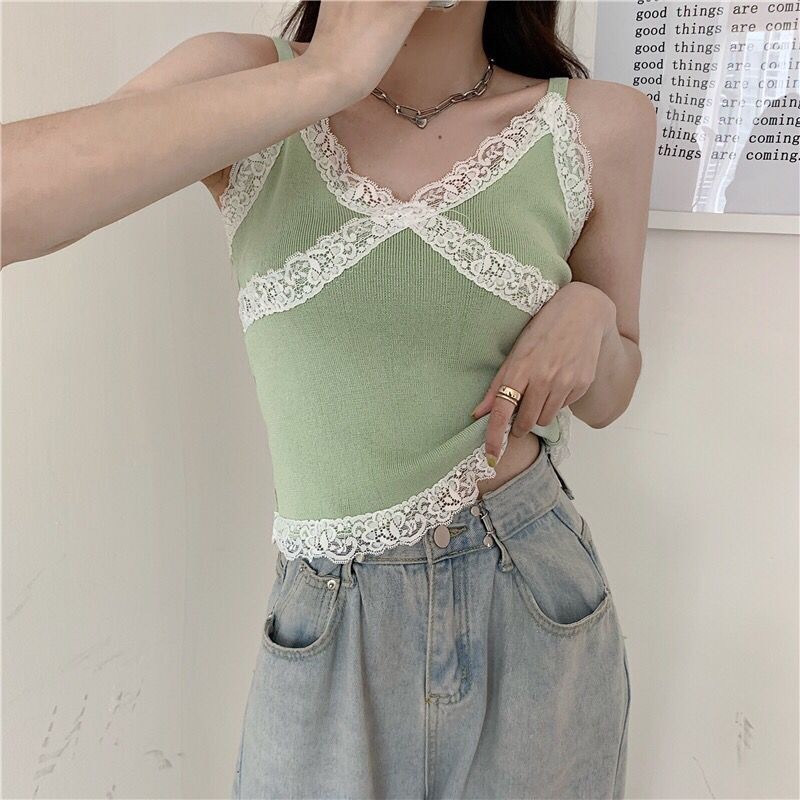 Áo Hai Dây Dệt Kim Cổ Chữ v Phối Ren Màu Tương Phản Dễ Thương