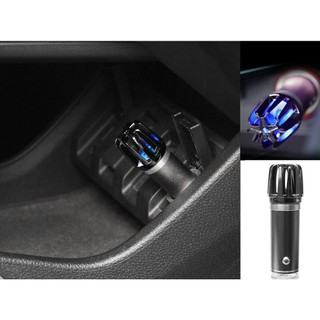 Máy lọc không khí ozone mini cho xe hơi