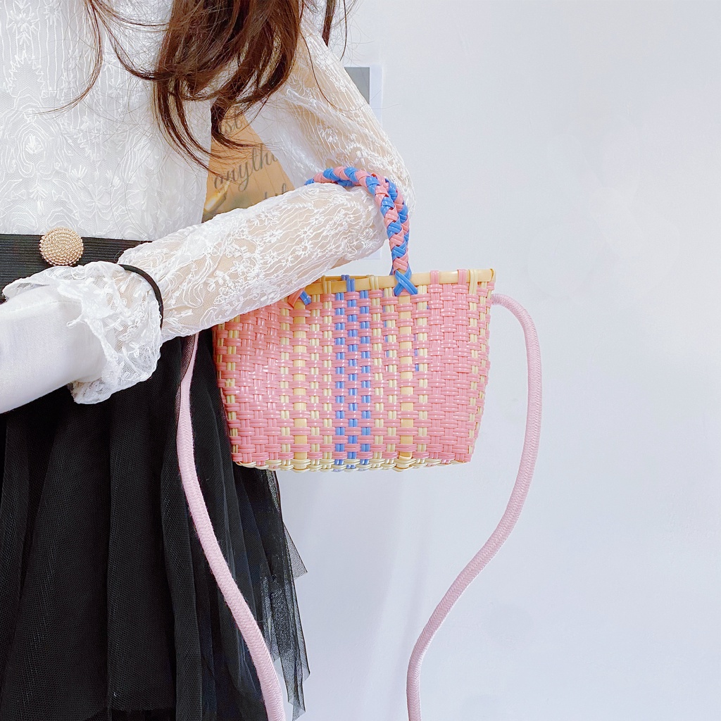 Túi đeo vai đan sợi nhiều màu thời trang hè dành cho nữ