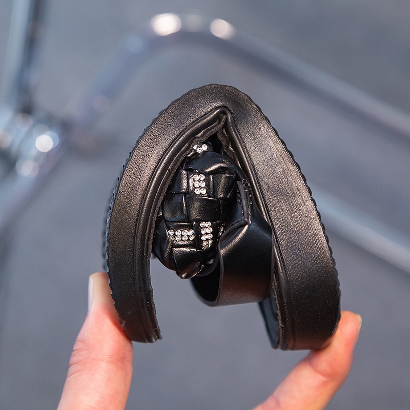 Xăng đan Hở Ngón Thoải Mái Thời Trang Hàn Quốc Cho Bé Gái