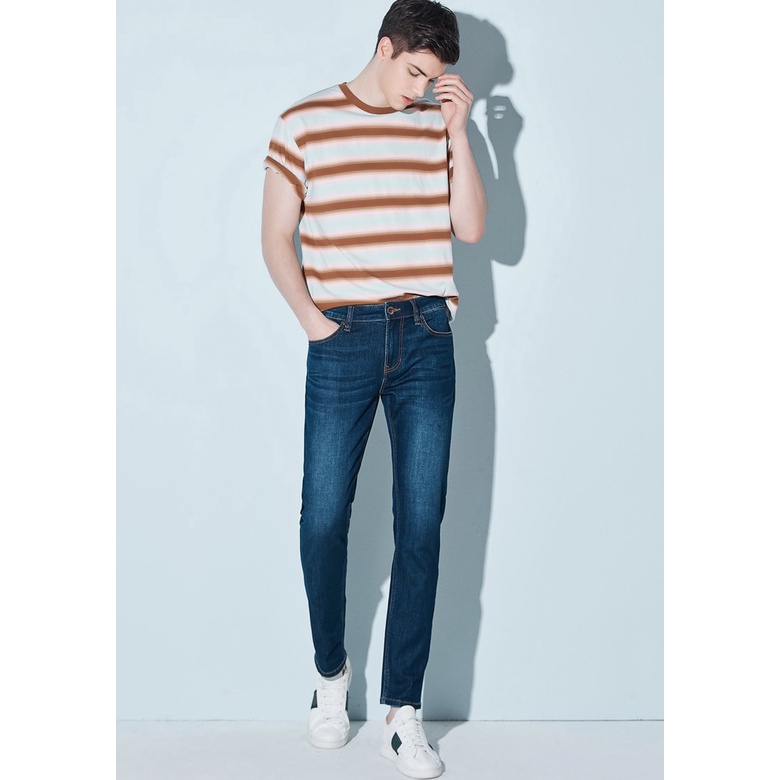 Quần jeans Slim fit ACP xuất Hàn dành cho Nam.  Dòng jean mềm, nhẹ nhàng và co giãn. Vô cùng thoải mái.