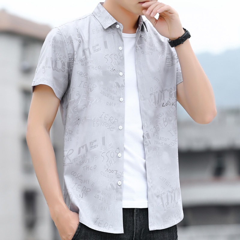 Áo Sơ Mi Nam Ngắn Tay Dáng Ôm Màu Đen / Xám In Chữ Phong Cách Hàn Quốc