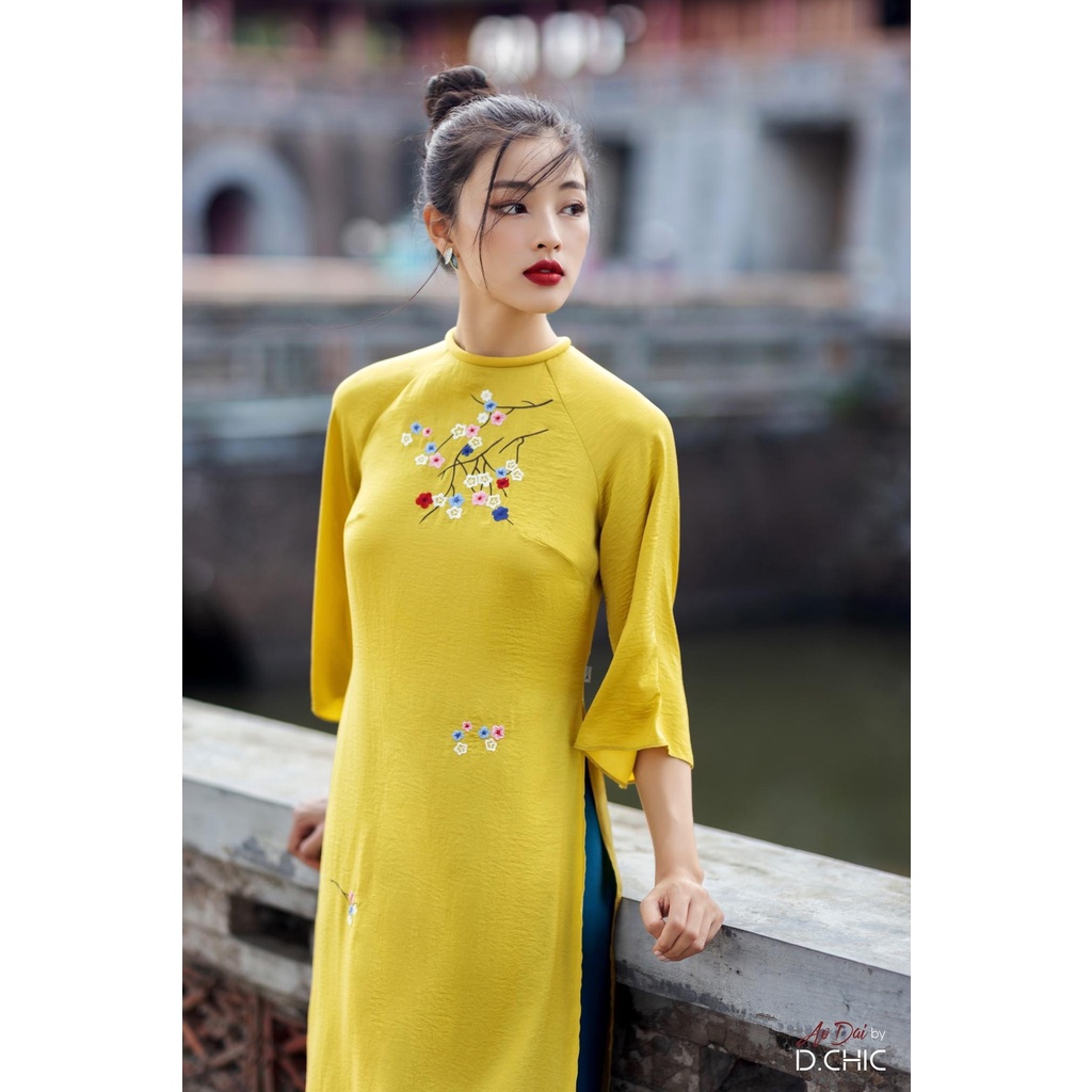 Áo Dài Cách Tân Dáng Xuông " GIA BÁCH " Họa Tiết Thêu Hoa Thủ Công Cao Cấp
