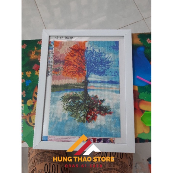 Khung ảnh khung tranh kích thước A3cm bảo hành gãy vỡ.