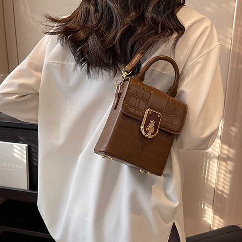 Túi Đeo Vai Thêu Họa Tiết Phong Cách retro Thời Trang Cao Cấp Cho Nữ