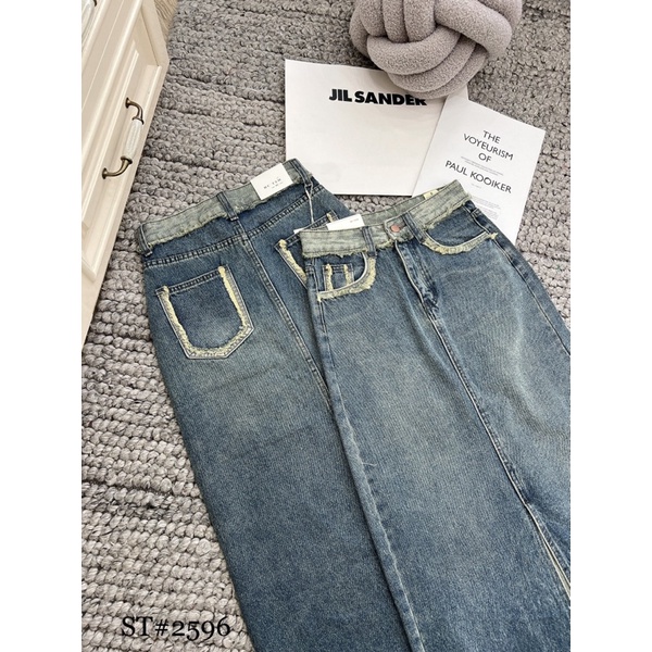 Chân váy jean dáng dài tua rua