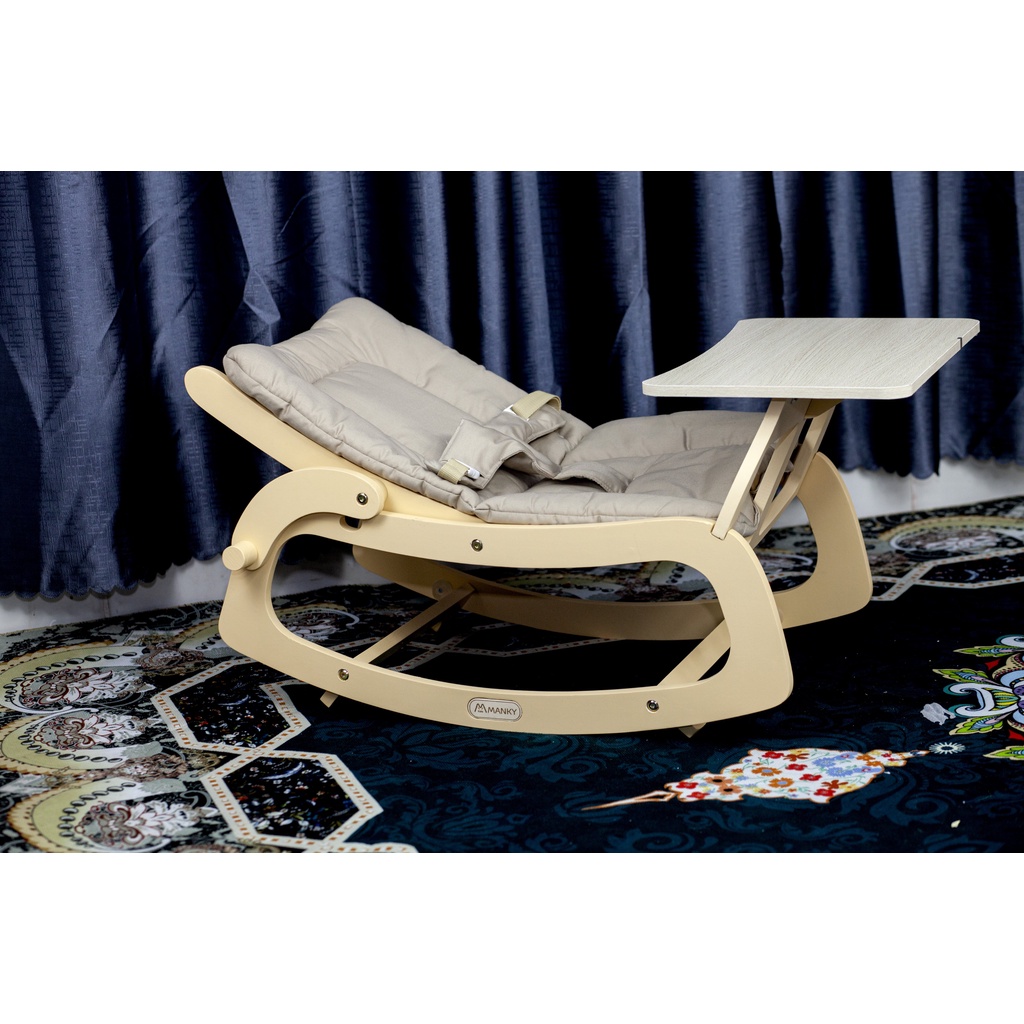 Ghế ăn dặm Manky 2023, tặng kèm kệ treo đồ chơi cho bé