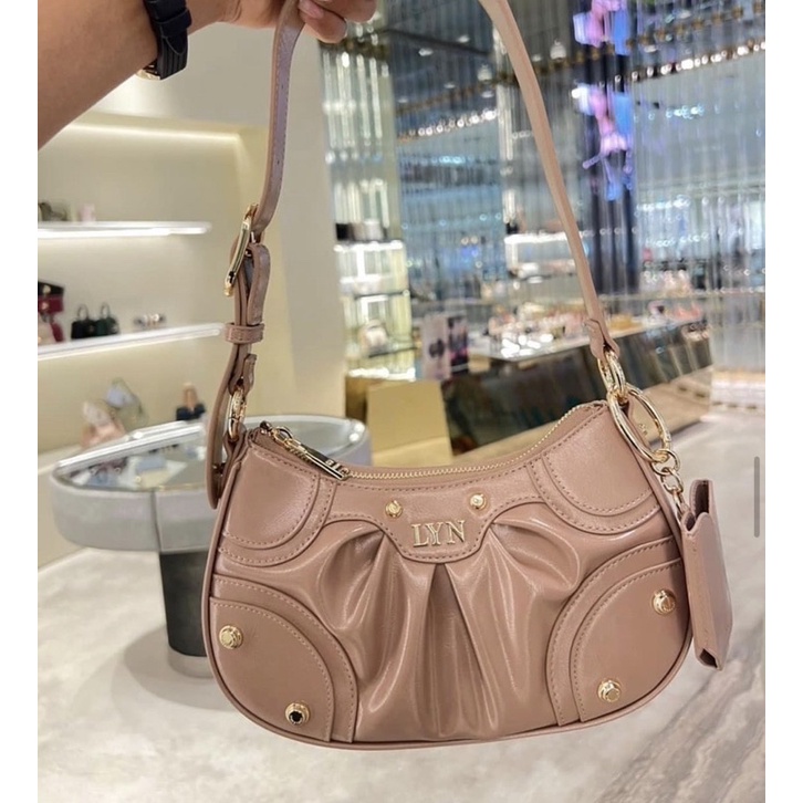 Túi lyn kẹp nách
