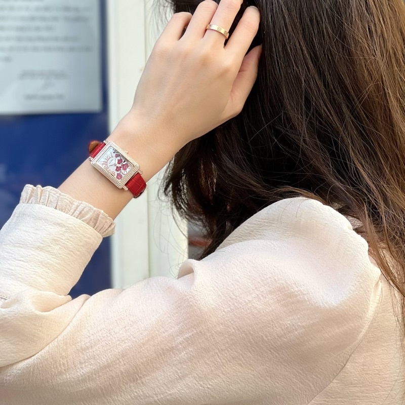 Đồng hồ nữ KEMIL