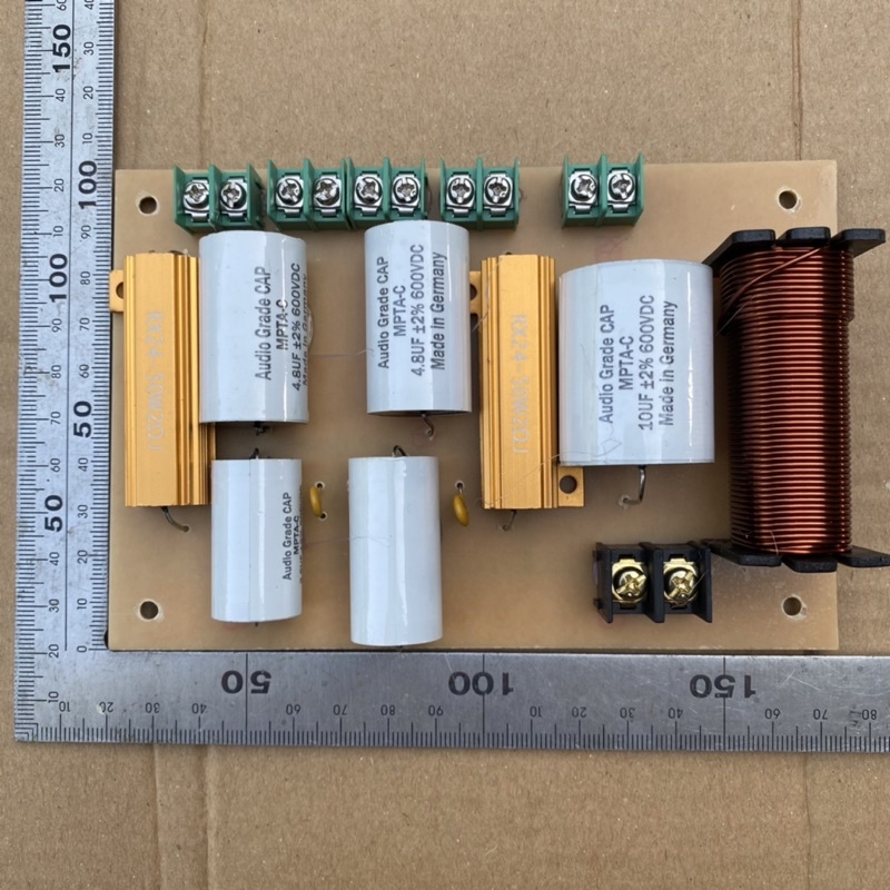 Phân tần loa bmb 2000