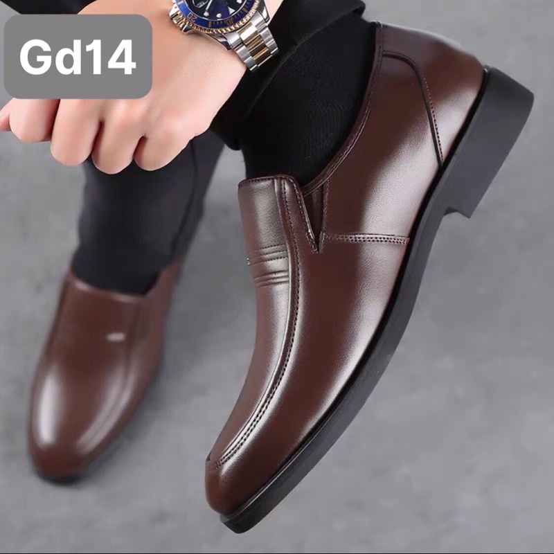 Giày lười da nam.