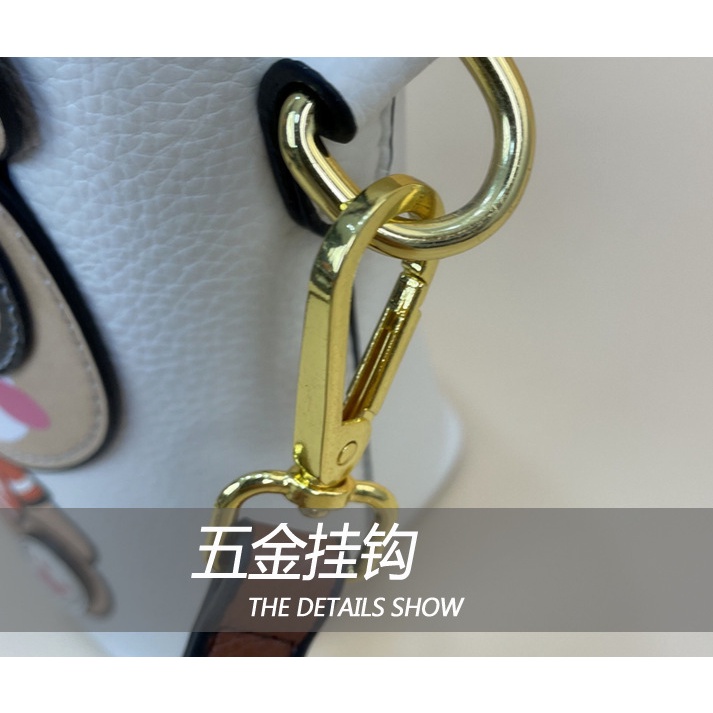 Túi Đeo Chéo Nhỏ Gọn Chính Hãng Hình Joker Dễ Thương