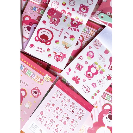 Quyển 24 tờ sticker gấu dâu kèm cán