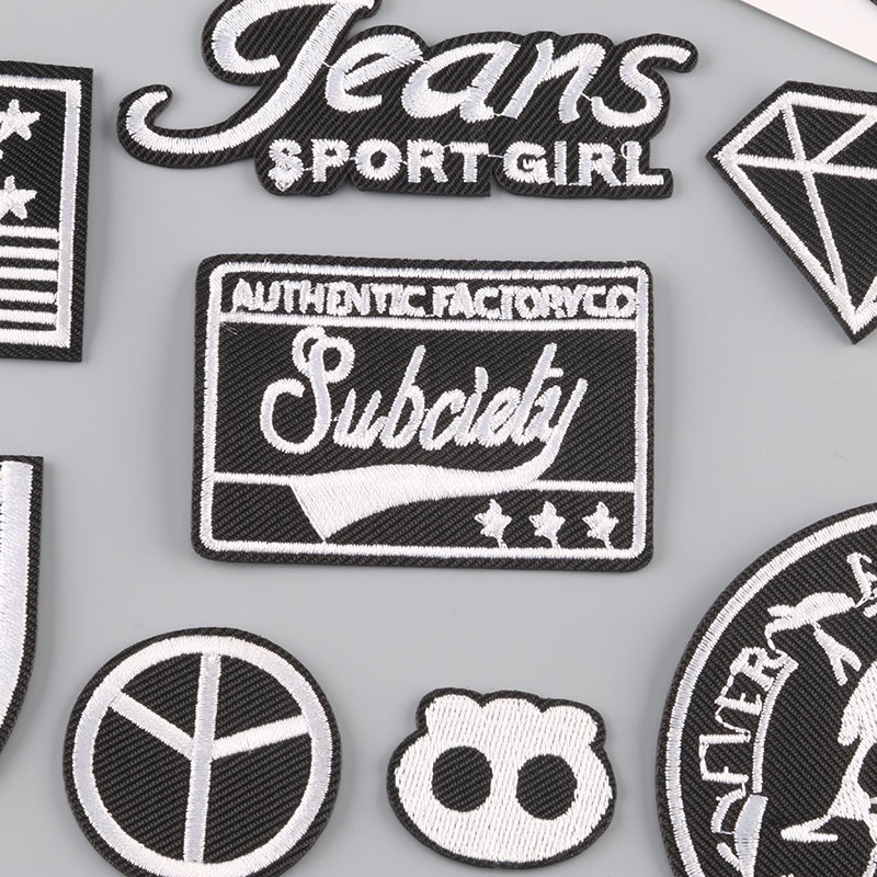 Miếng Dán Ủi Quần Áo Thêu Họa Tiết Màu Trắng Đen Độc Đáo DIY Sticker Dán Trang Trí Dễ Thương Xinh Xắn