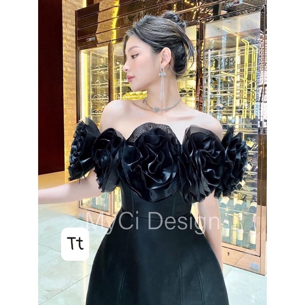 Váy tacta trễ vai hoa