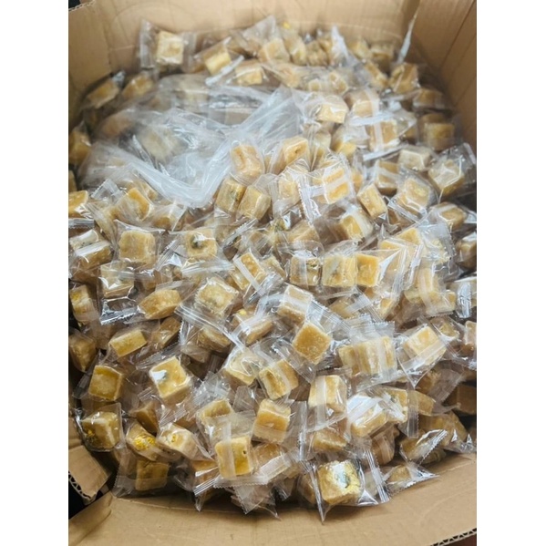 1 viên trà hoa cúc Trần Anh Food - Trà hoa cúc đường phèn mật ong thanh mát tốt cho sức khoẻ