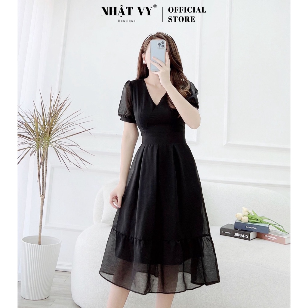 Đầm công sở Nhật Vy cổ V tay phồng xếp li kiểu phối đuôi cá chất voan phù hợp đi chơi dạo phố - D2580