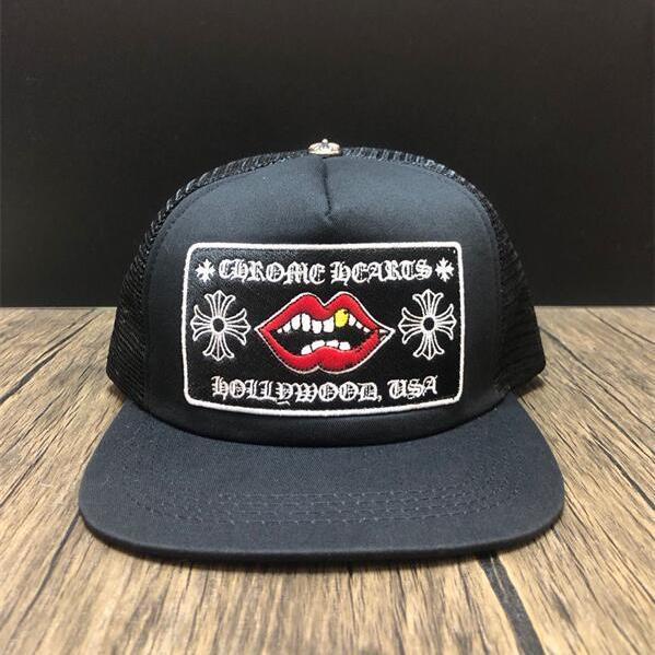 Nón Lưỡi Trai Hình Đôi Môi Đỏ Phiên Bản Chlo Cho Nam Và Nữ