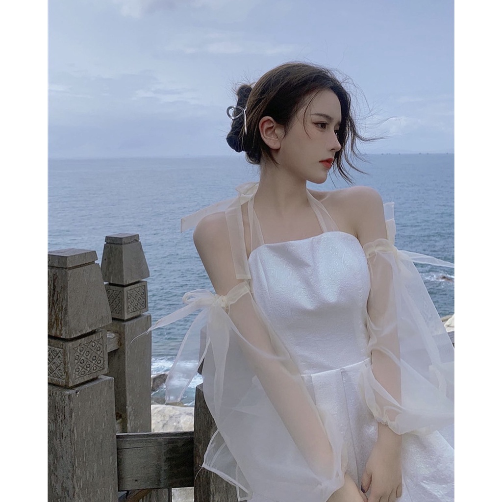 Váy Cổ Yếm Nơ Lưng Kèm Ống Tay Tháo Rời Chất Liệu Gấm Xốp | BigBuy360 - bigbuy360.vn