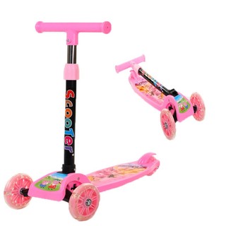 Xe Scooter 3 bánh có đèn phát sáng