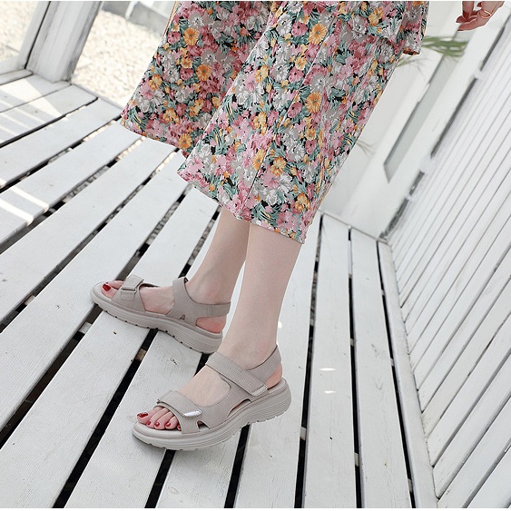 Giày Sandal Thể Thao Đế Xuồng Dày Dặn Siêu Nhẹ Size 41-42 Thời Trang Cho Nữ