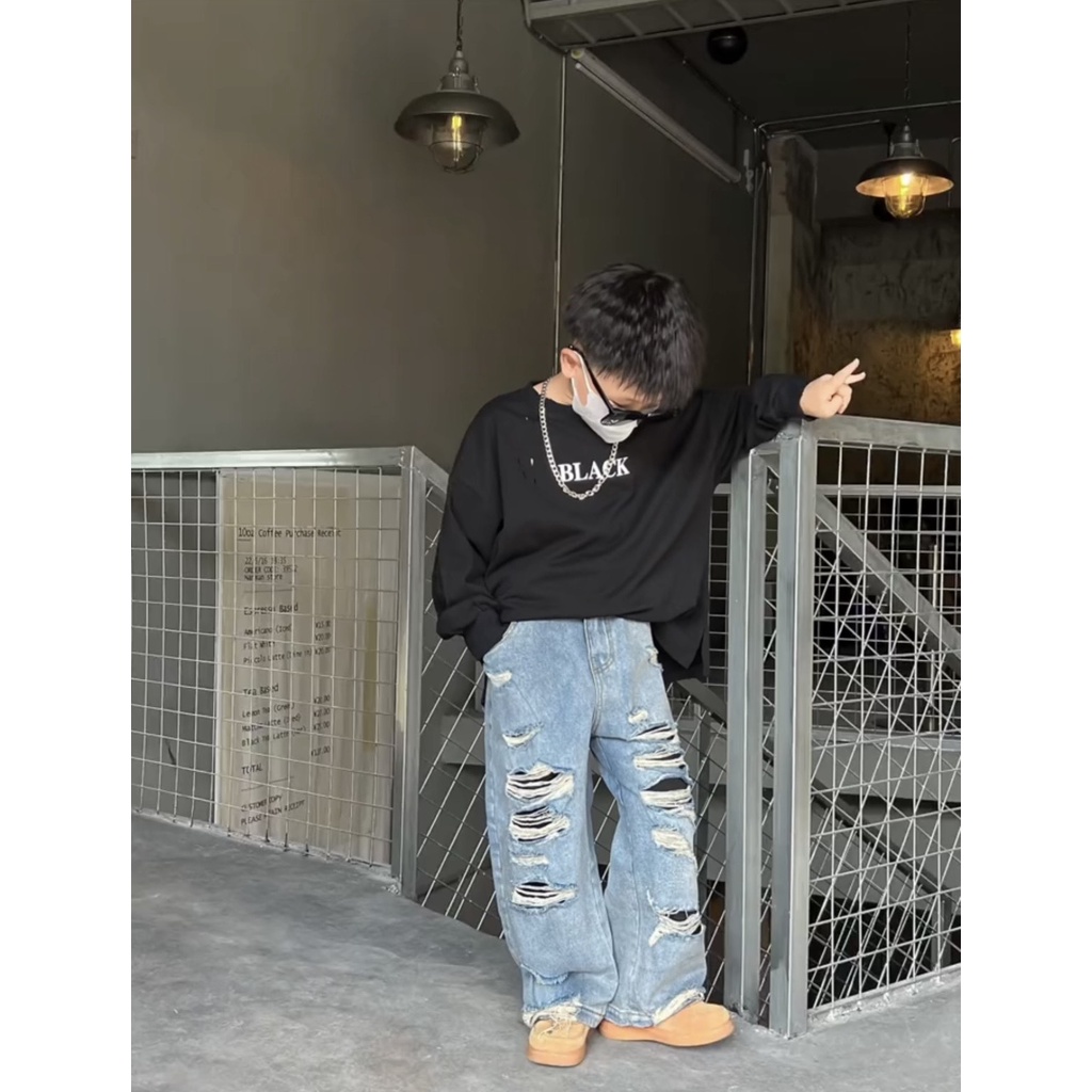 QJR2301 Quần Jean Rách Cá Tính Dáng Suông Chất Jean Mềm Dành Cho Bé Trai