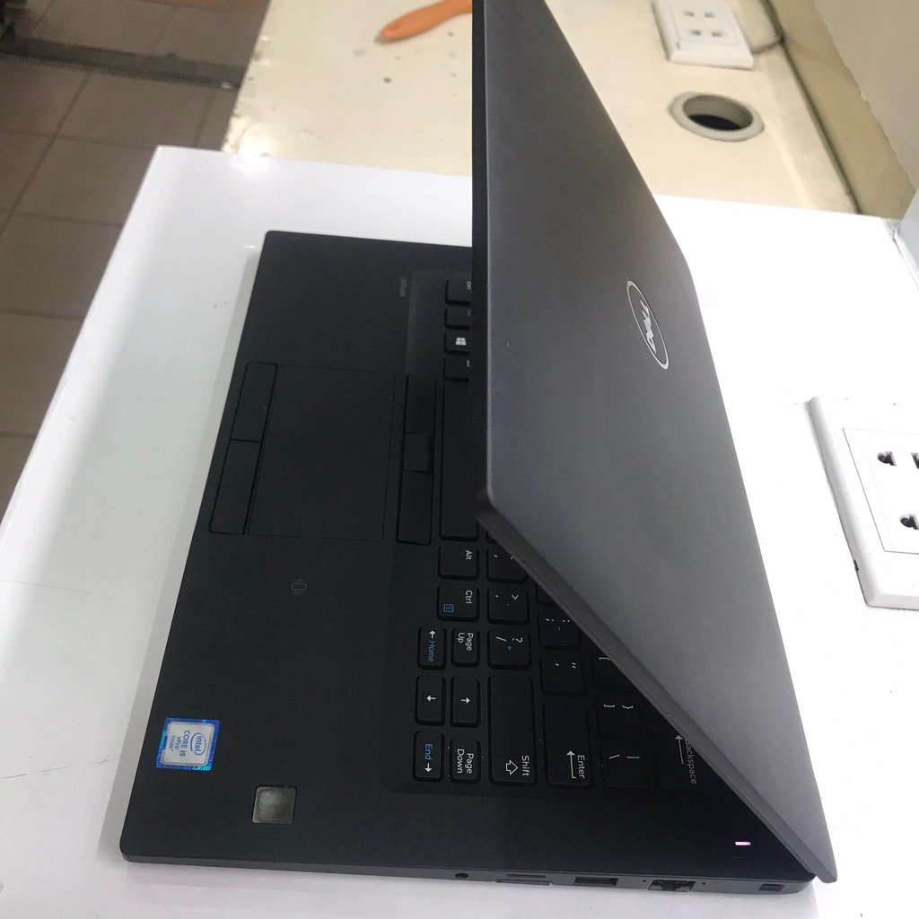 Máy Laptop Dell Latitude E7480 Intel Core I5-6300U, 8gb ram, 256gb ssd, Vga Intel HD Graphics 620, 14.0 inch FHD Đẹp, Rẻ