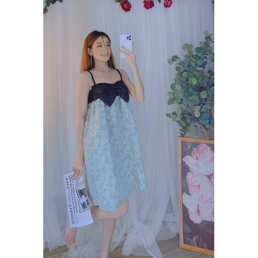 Đầm 2 dây baby doll vải gấm phối nơ